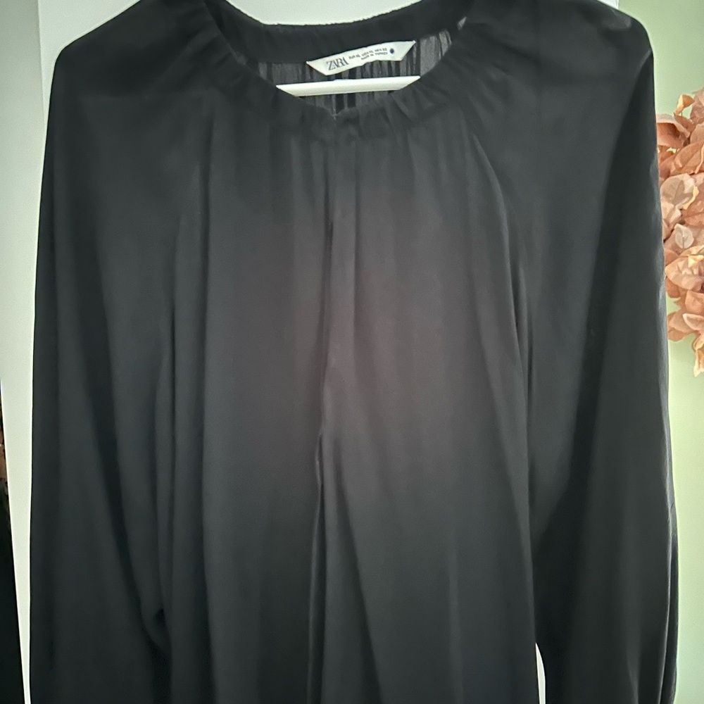 Zara NWOT flowy black peasant blouse XL